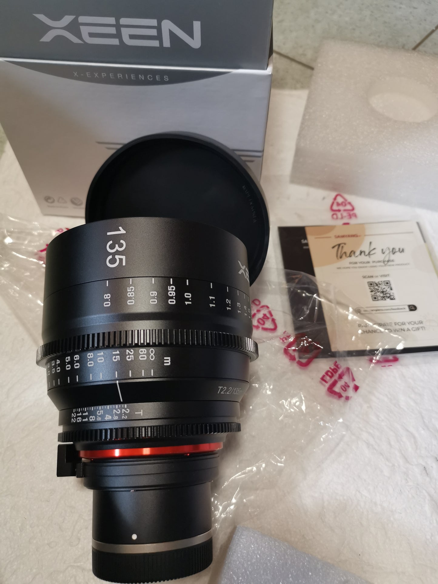 SAMYANG XEEN 135 mm T2.2 Cinéma pour Sony E neuf + garantie