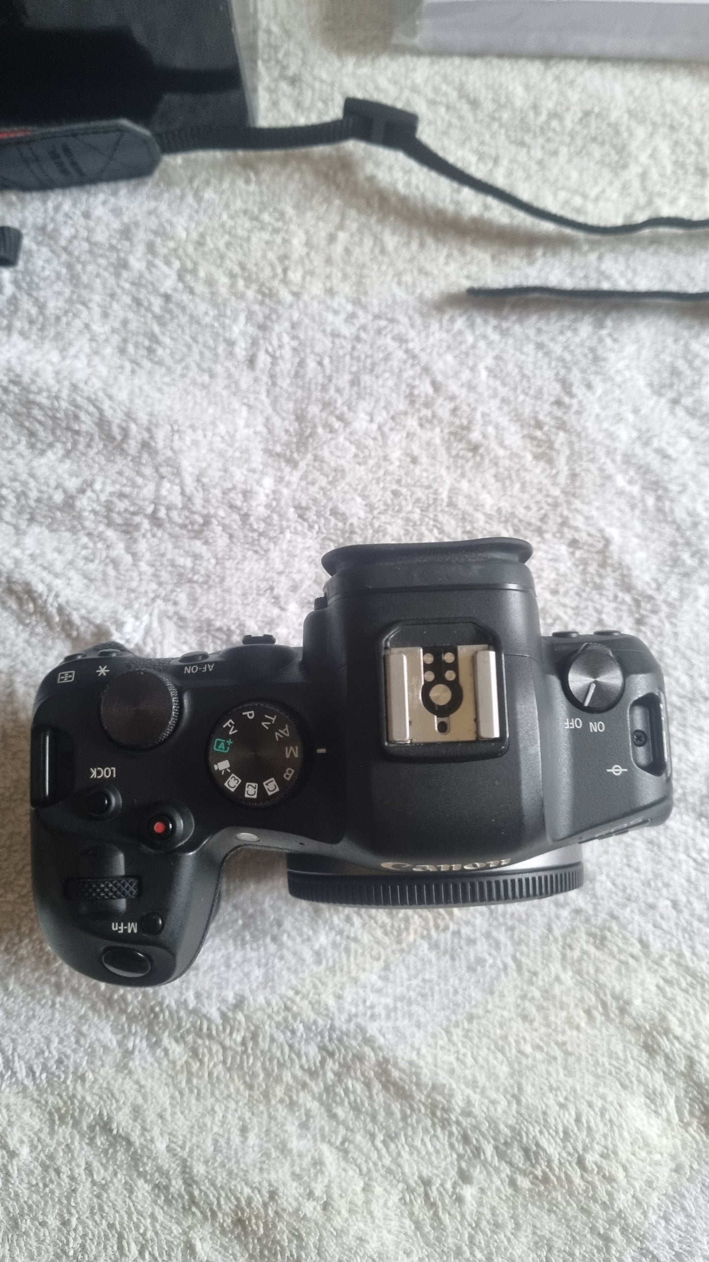 Canon R6 très bon état + garantie