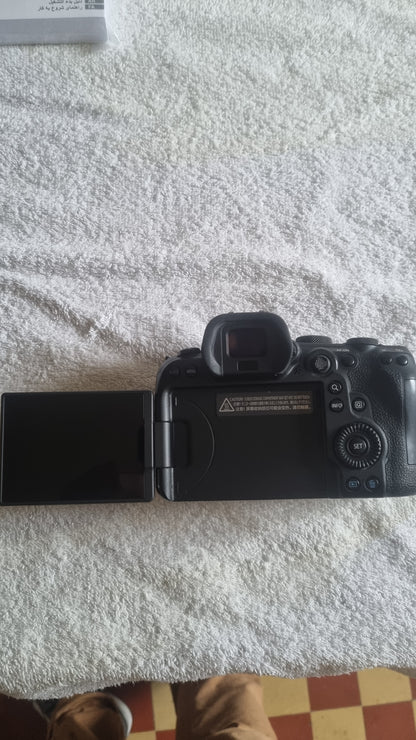 Canon R6 très bon état + garantie