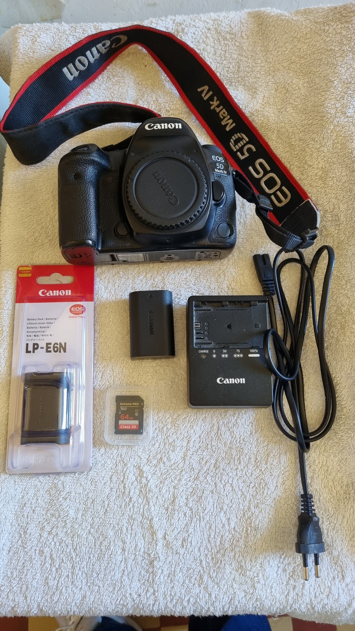 Canon 5D mark IV bon état + garantie