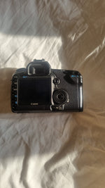 Canon 5d mark ii très bon état + grip + garantie