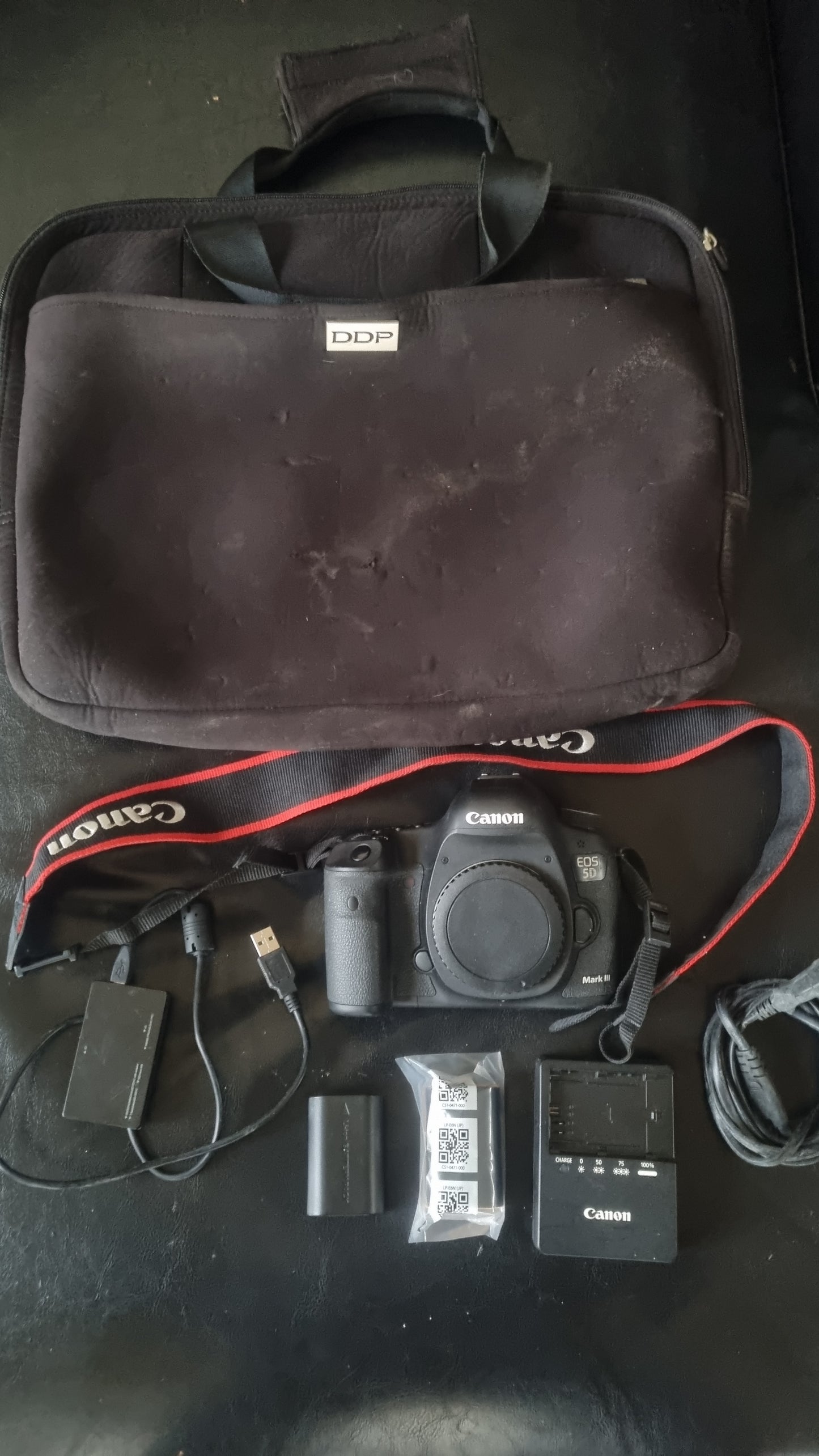 Canon 5d mark iii très bon état + garantie