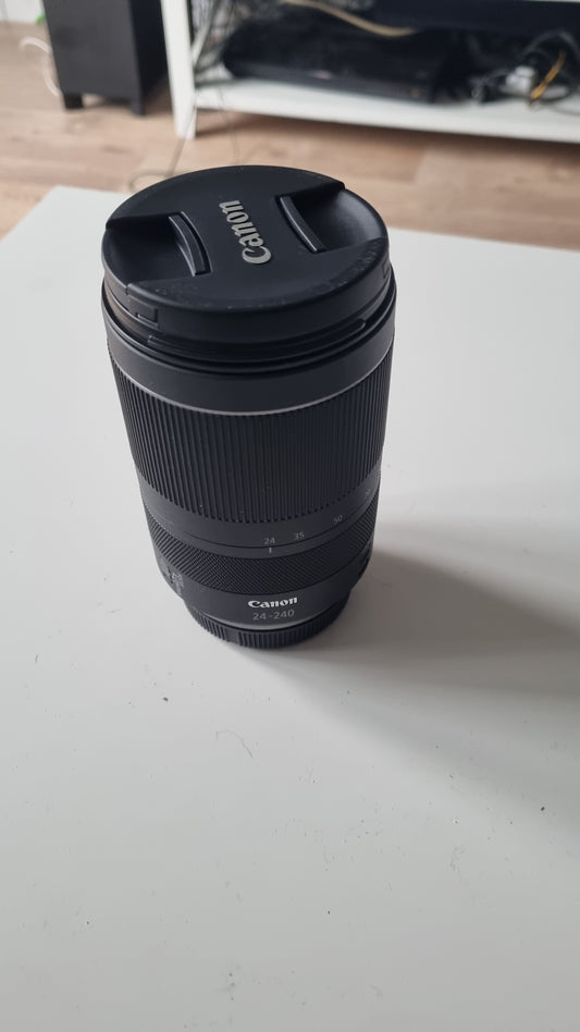 Canon RF 24-240 mm f/4-6.3 IS USM très bon état + garantie