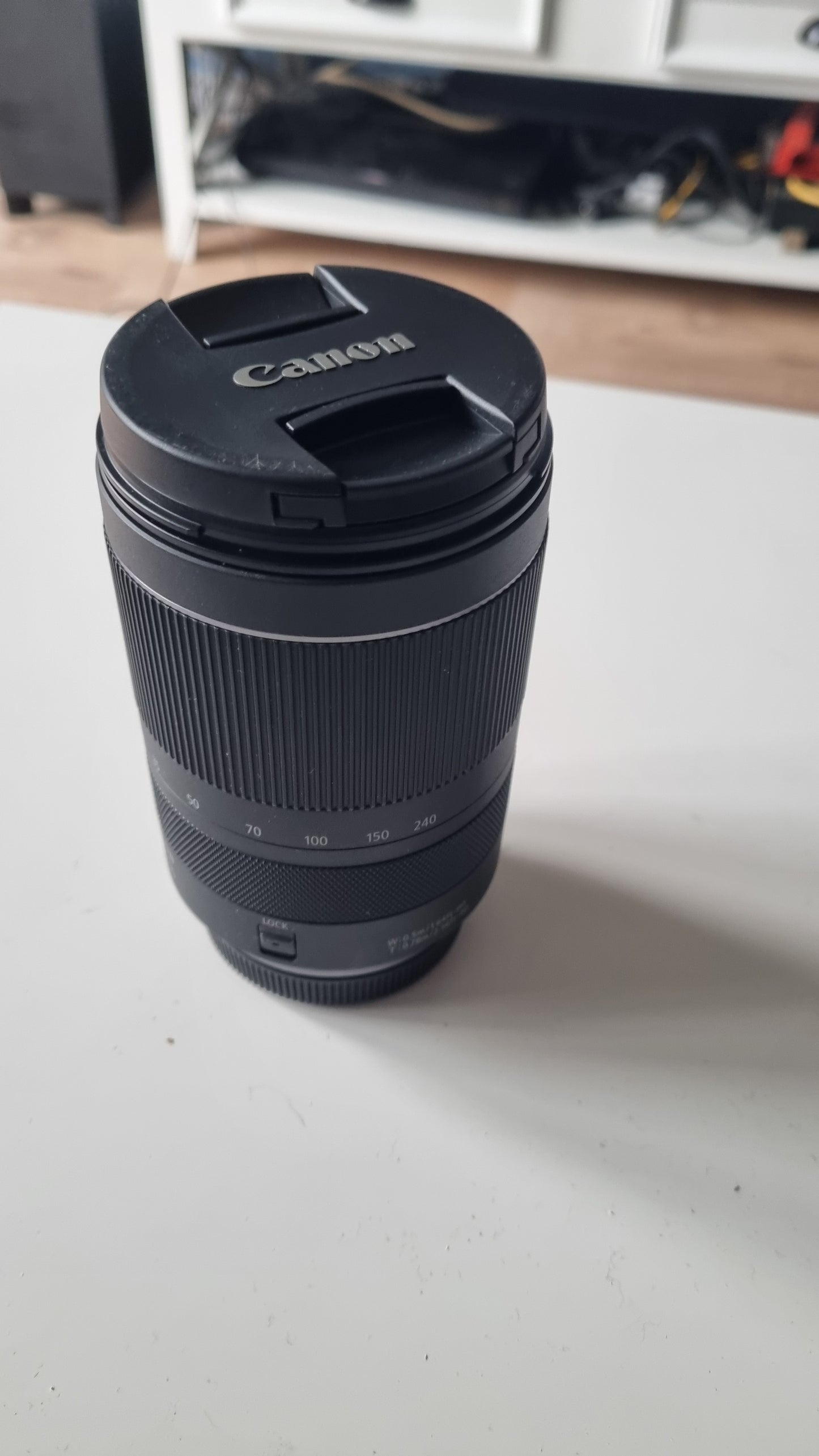 Canon RF 24-240 mm f/4-6.3 IS USM très bon état + garantie