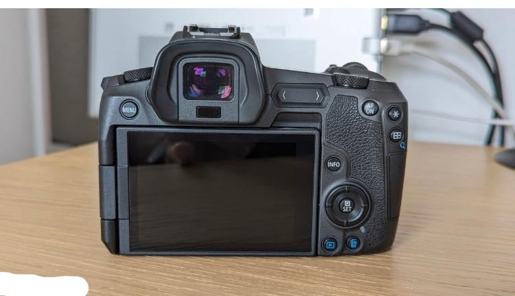 Canon R très bon état + bague d'adaptation + garantie