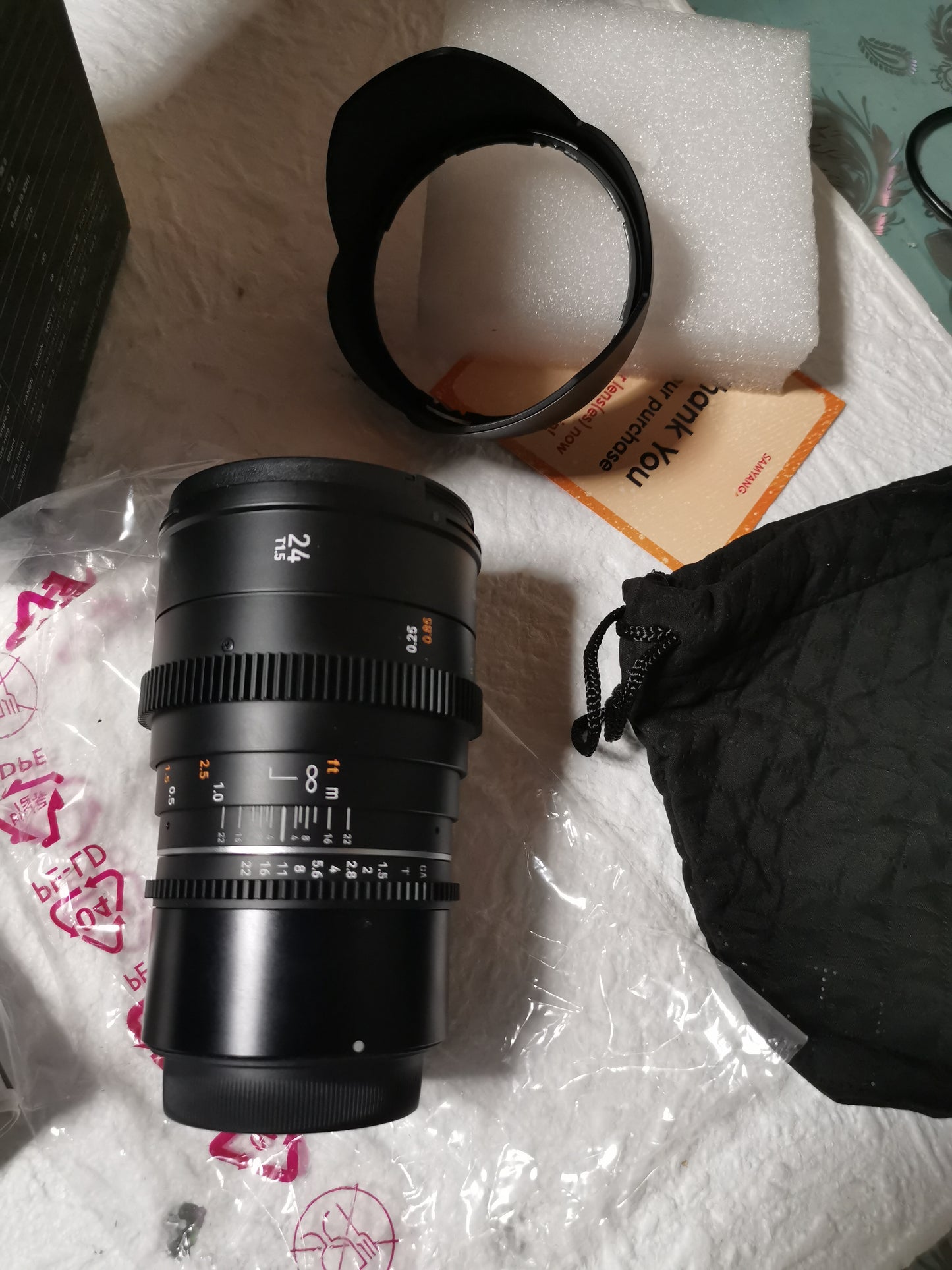 SAMYANG AF 75mm F1.8 pour Sony E neuf + garantie