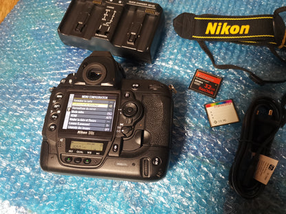 Nikon D3X bon état (4 000 decl) + garantie