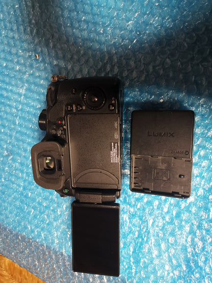 PANASONIC LUMIX GH4 bon état + garantie