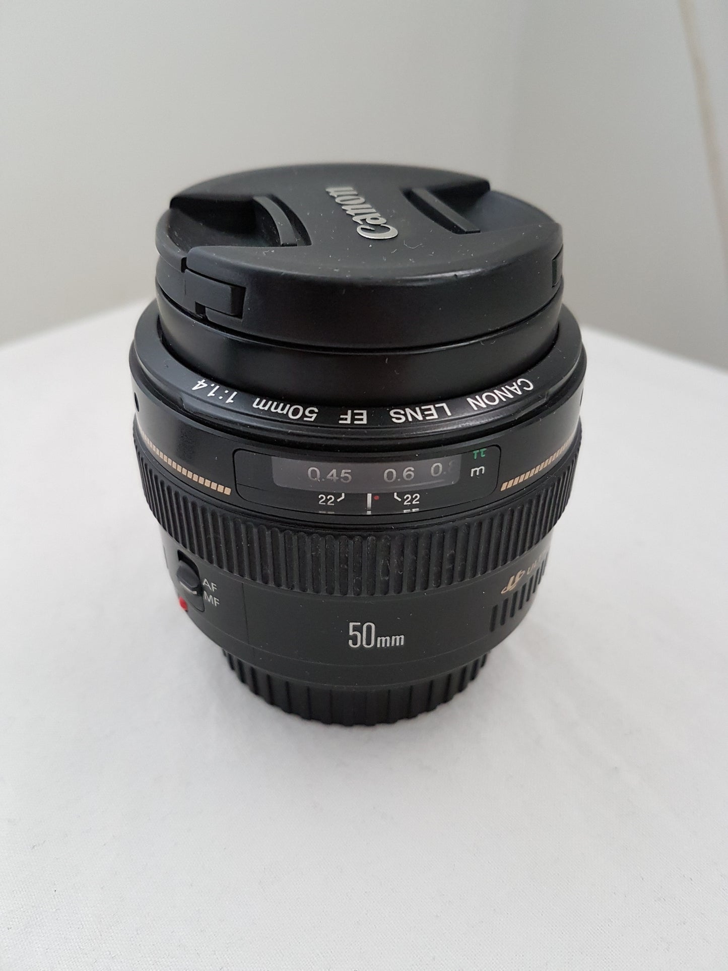 Canon EF USM 50 mm f/1,4 bon état + garantie