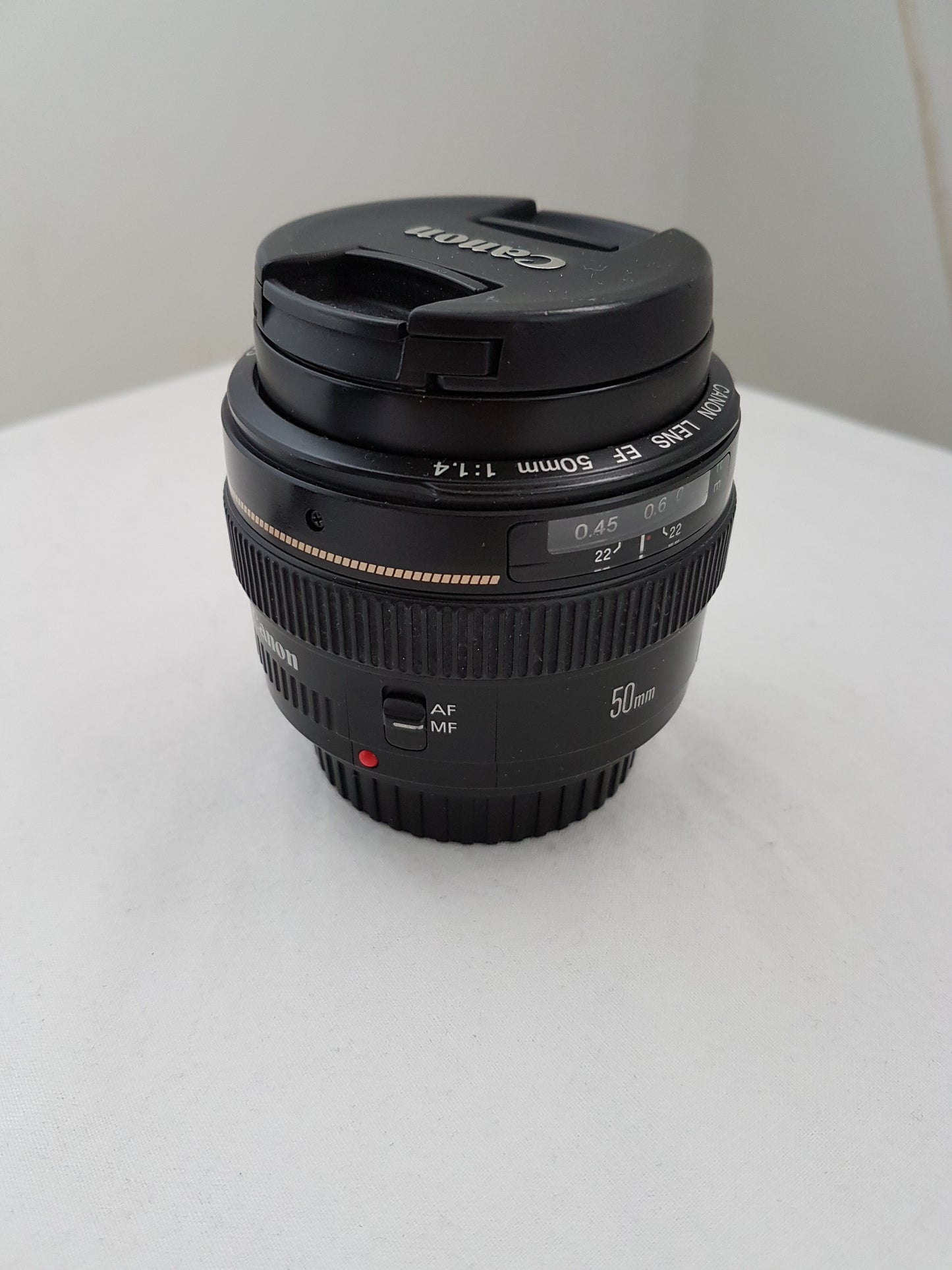 Canon EF USM 50 mm f/1,4 bon état + garantie
