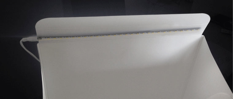 Studio Box équipé de LED pour prendre des photo d'objet