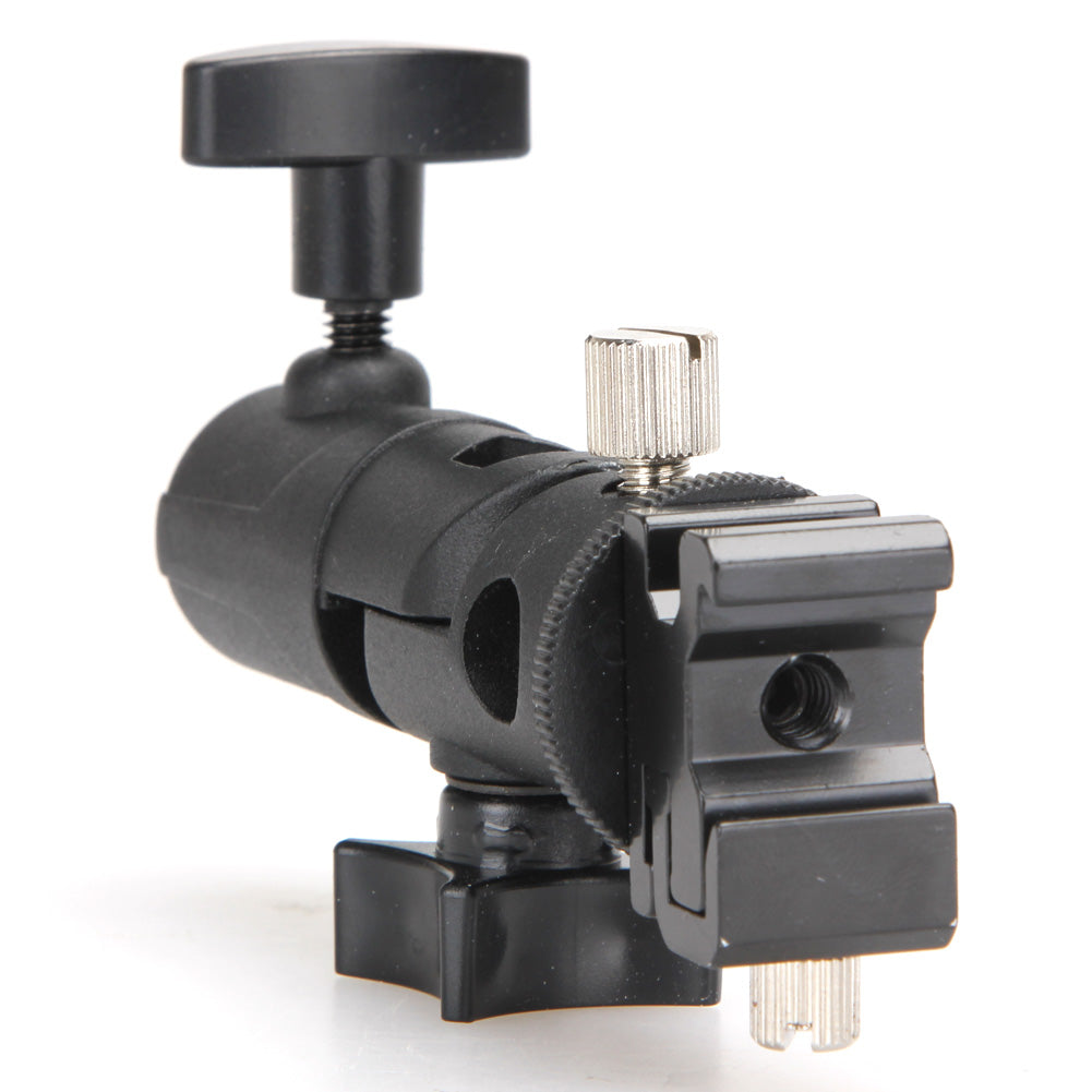 Support pivotant pour fixer un ou plusieurs flash et un parapluie réflecteur à un trépied