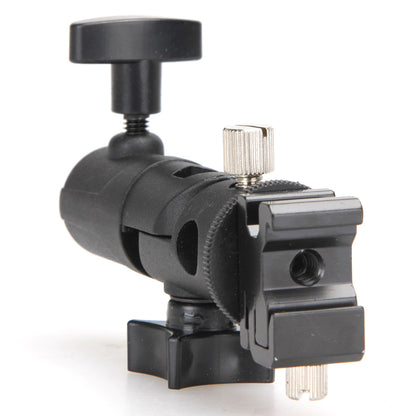 Support pivotant pour fixer un ou plusieurs flash et un parapluie réflecteur à un trépied