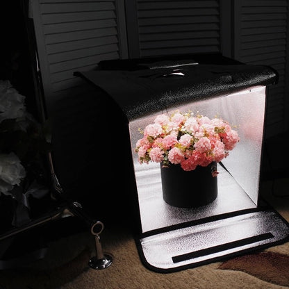 SOFTBOX TRAVOR F40 40*40 cm + LED + Fond Blanc, jaune et noir